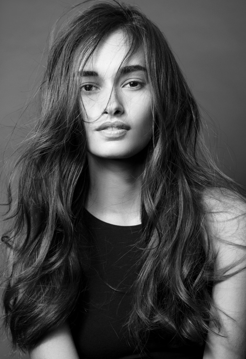 Photo of model Gizele Oliveira - ID 473672