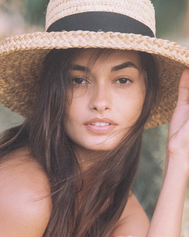 Photo of model Gizele Oliveira - ID 718268