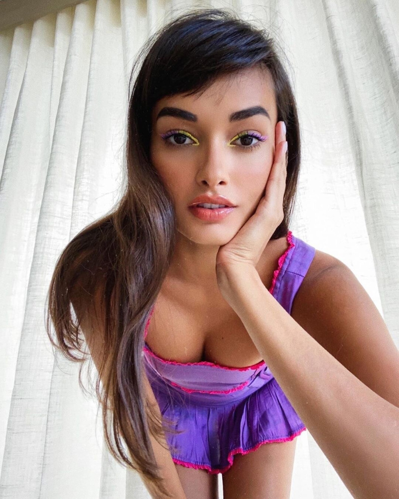 Photo of model Gizele Oliveira - ID 718529