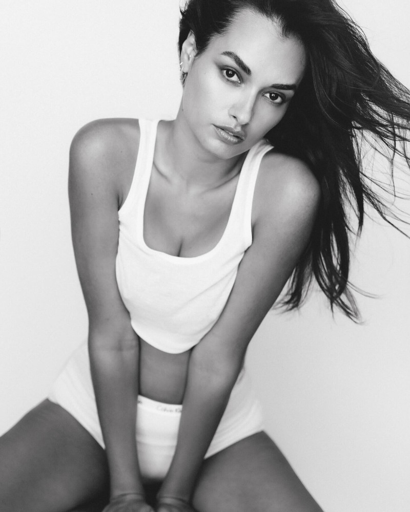 Photo of model Gizele Oliveira - ID 718793