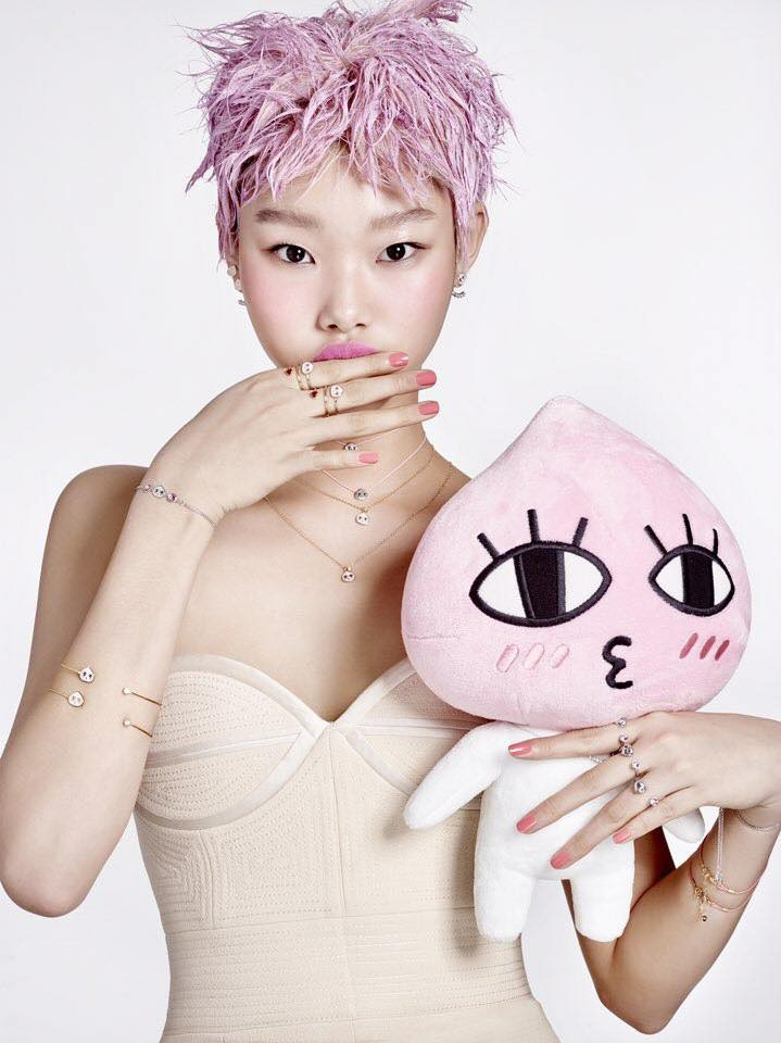 Photo of model Yoon Young Bae - ID 582250