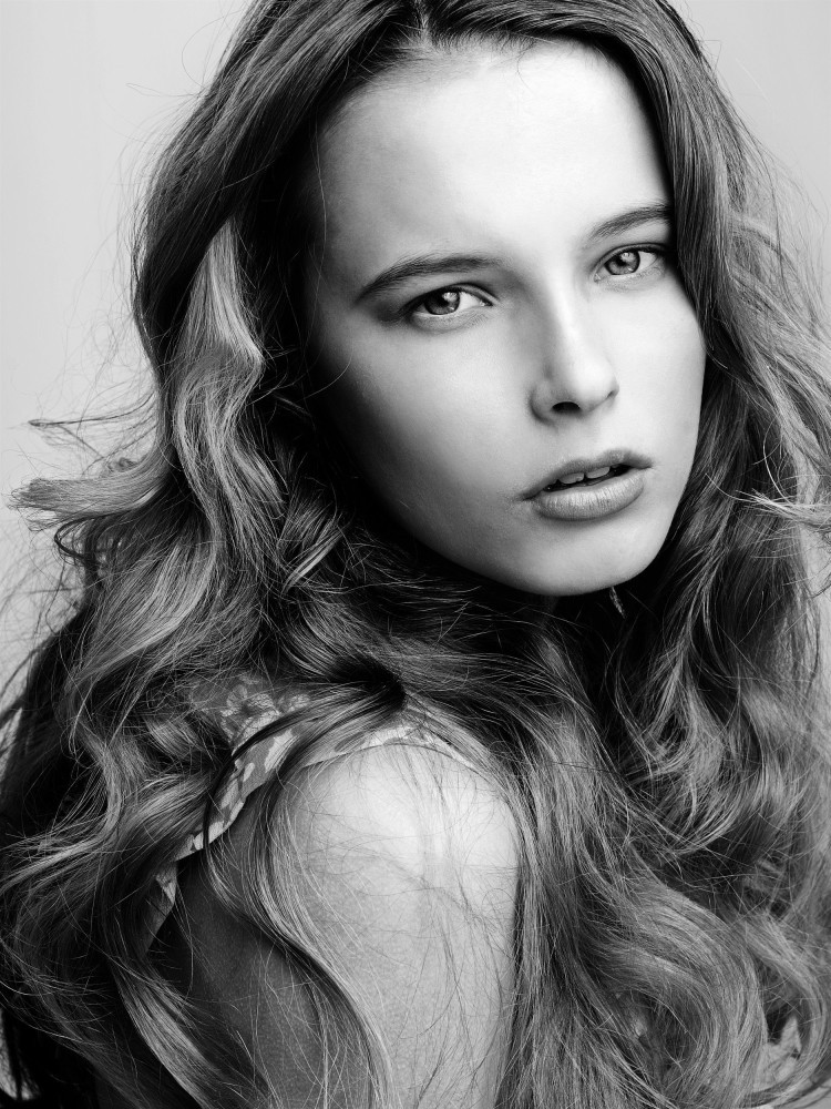 Photo of model Karolina Golebiowska - ID 582988