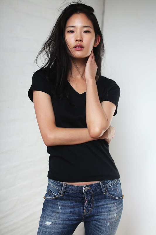 Photo of model Hyun Joo Hwang - ID 585412