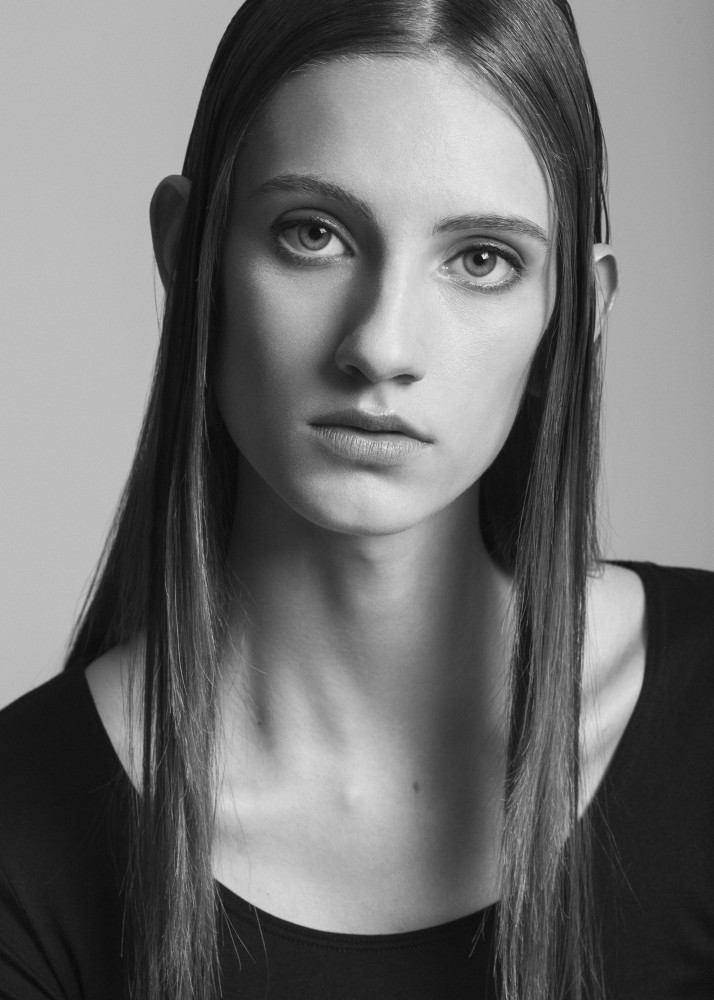 Photo of model Sarah Berger - ID 587208