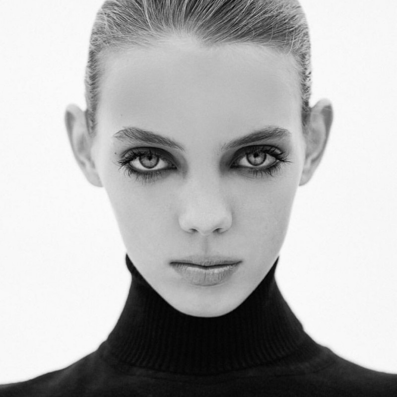 Photo of fashion model Mariana Zaragoza - ID 590963 | Models | The FMD