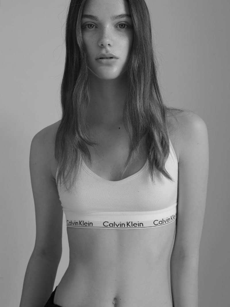 Photo of model Sara Dijkink - ID 593212