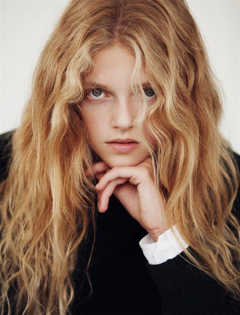 Photo of model Eliza Kallmann - ID 593697