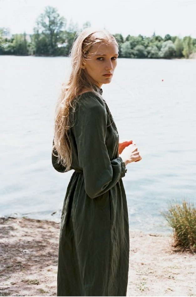 Photo of model Mia Brammer - ID 594483