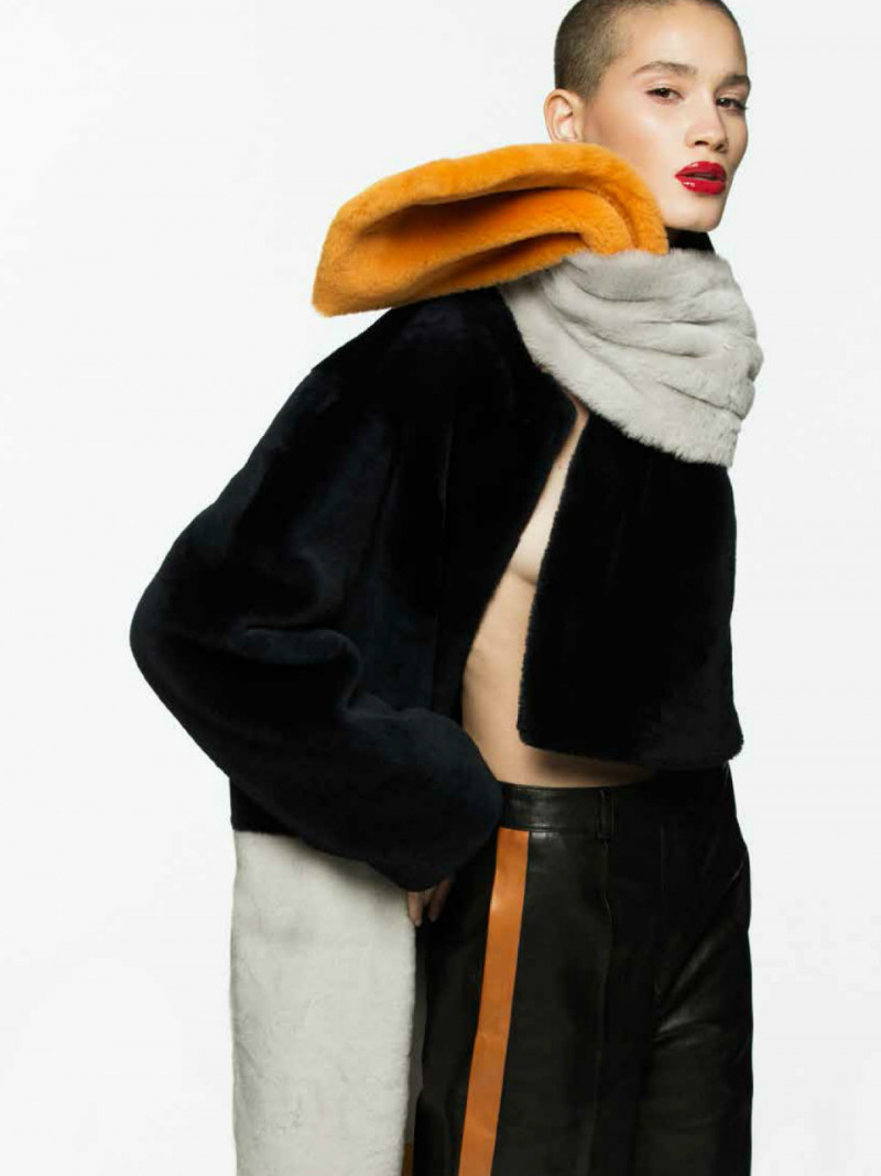 Photo of model Katia Andre - ID 595529