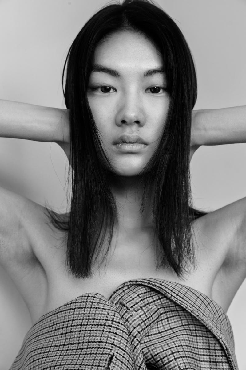 Photo of model Ting Chen - ID 595606