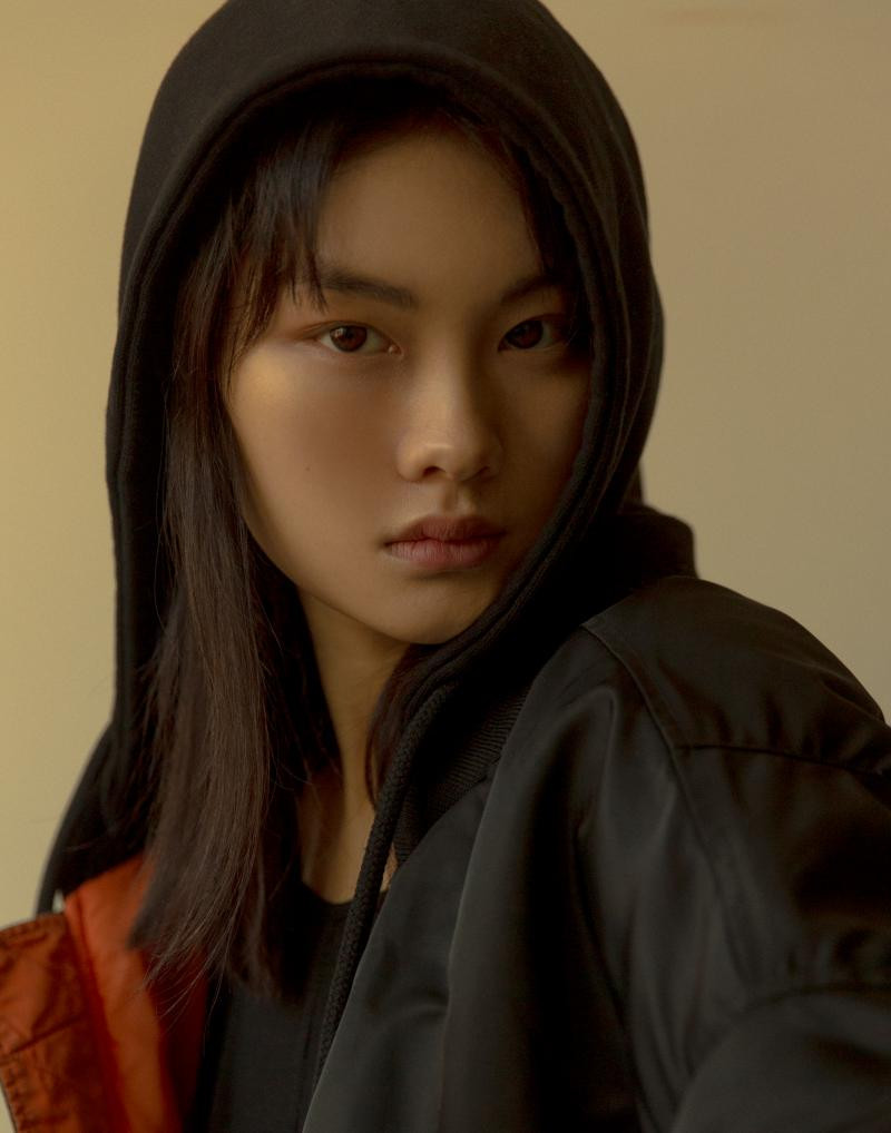 Photo of model Ting Chen - ID 595611