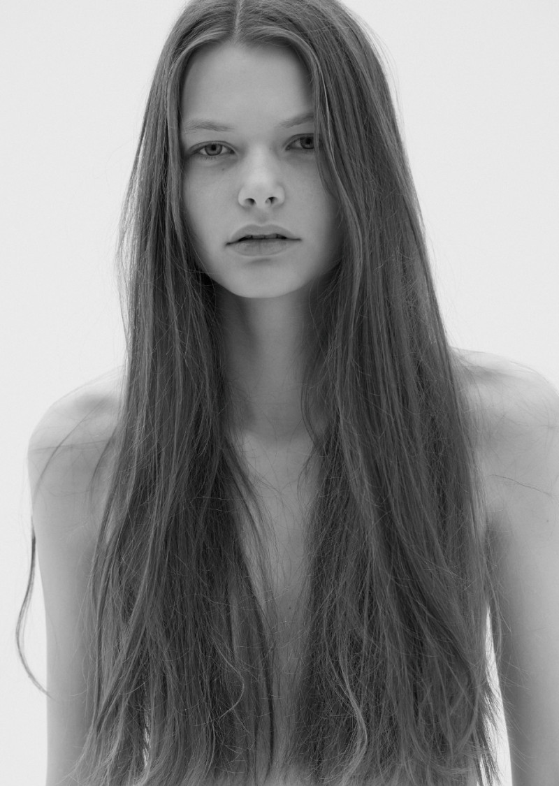 Photo of fashion model Louise Robert - ID 596168 | Models | The FMD