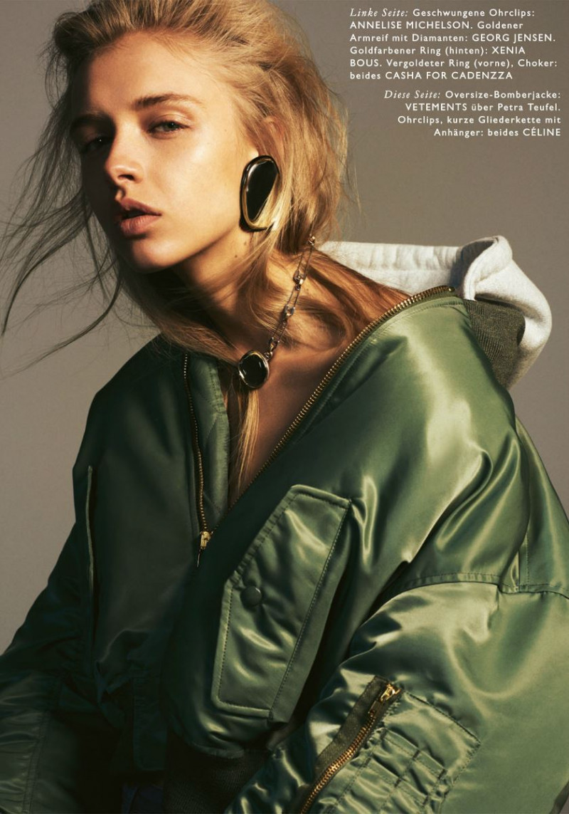 Photo of model Nina Dapper - ID 599812