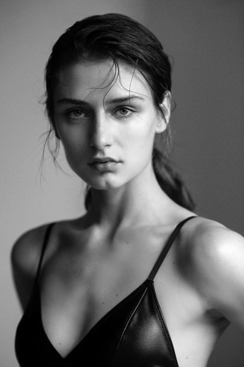 Photo of model Daniela Aciu - ID 600022