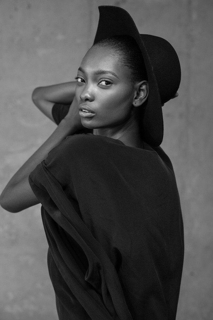 Photo of model Adesola Adeyemi - ID 600277