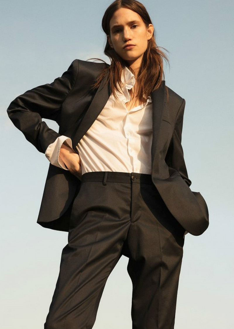 Photo of fashion model Johanna Defant - ID 601017 | Models | The FMD