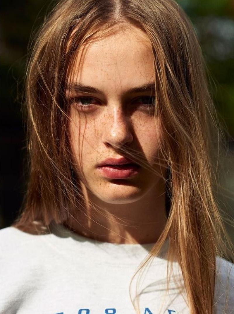 Photo of model Emma Poilblanc - ID 601385