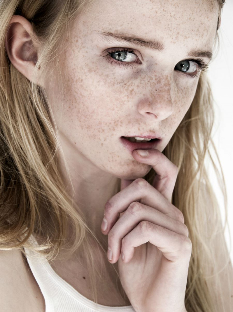 Photo of model Justine Harding - ID 602991