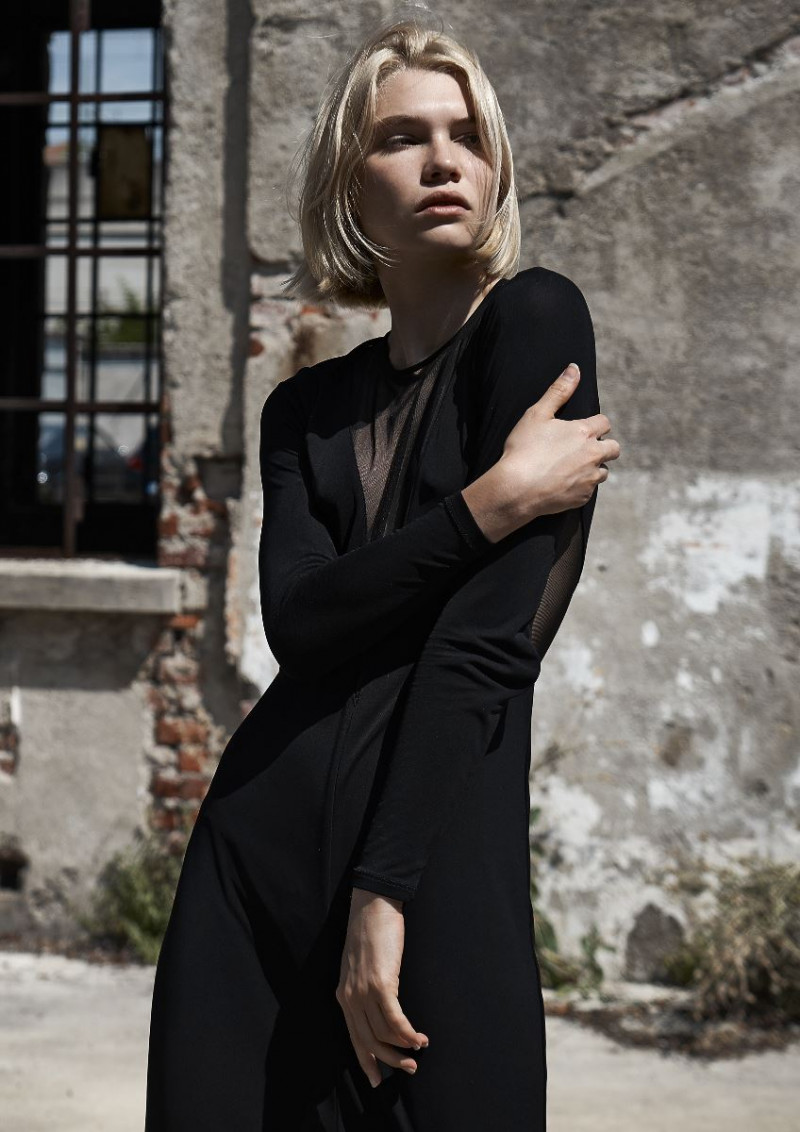 Photo of model Natasha Surkova - ID 604467