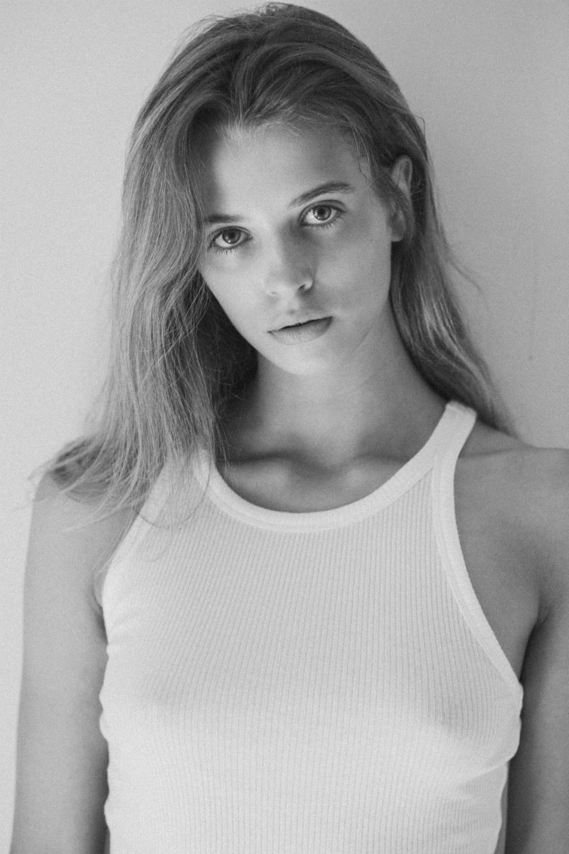 Photo of model Sophie Barbaev - ID 606404