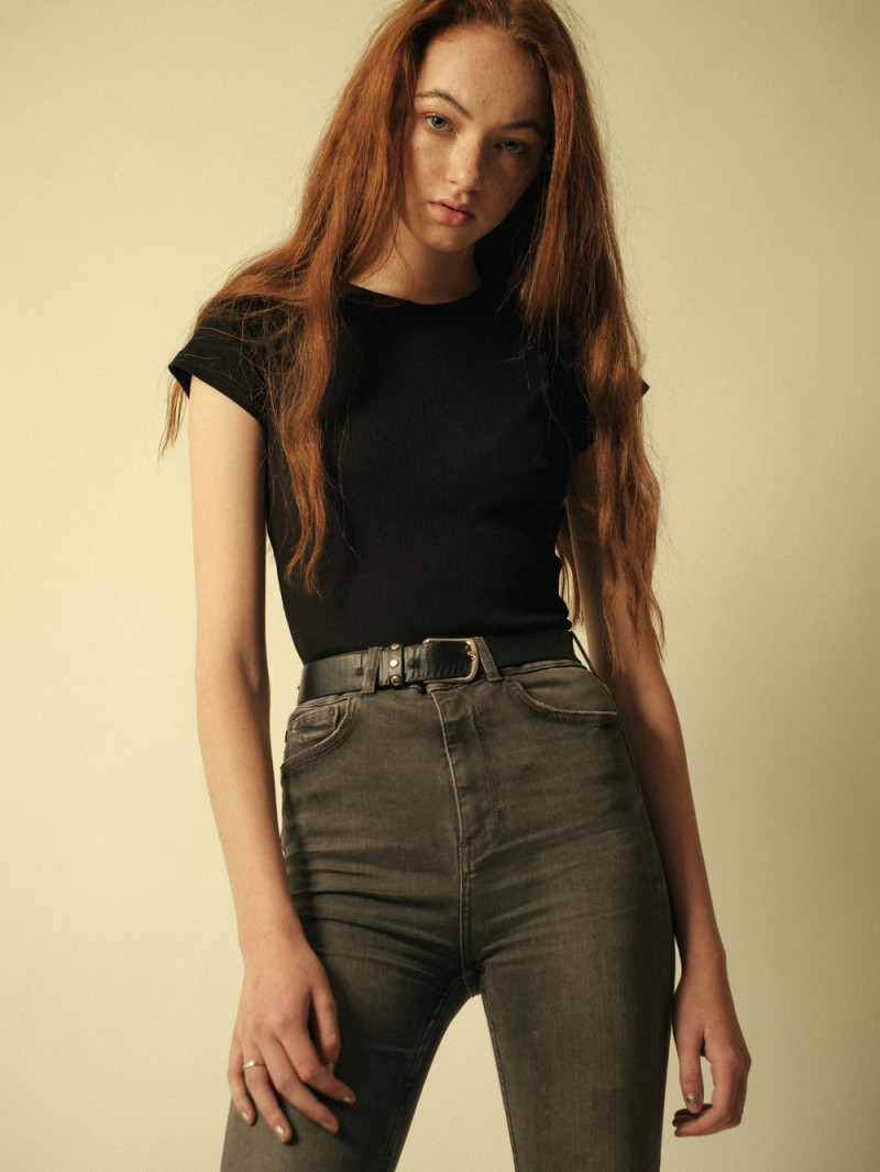 Photo of model Caoilainn Shola OReilly - ID 607013