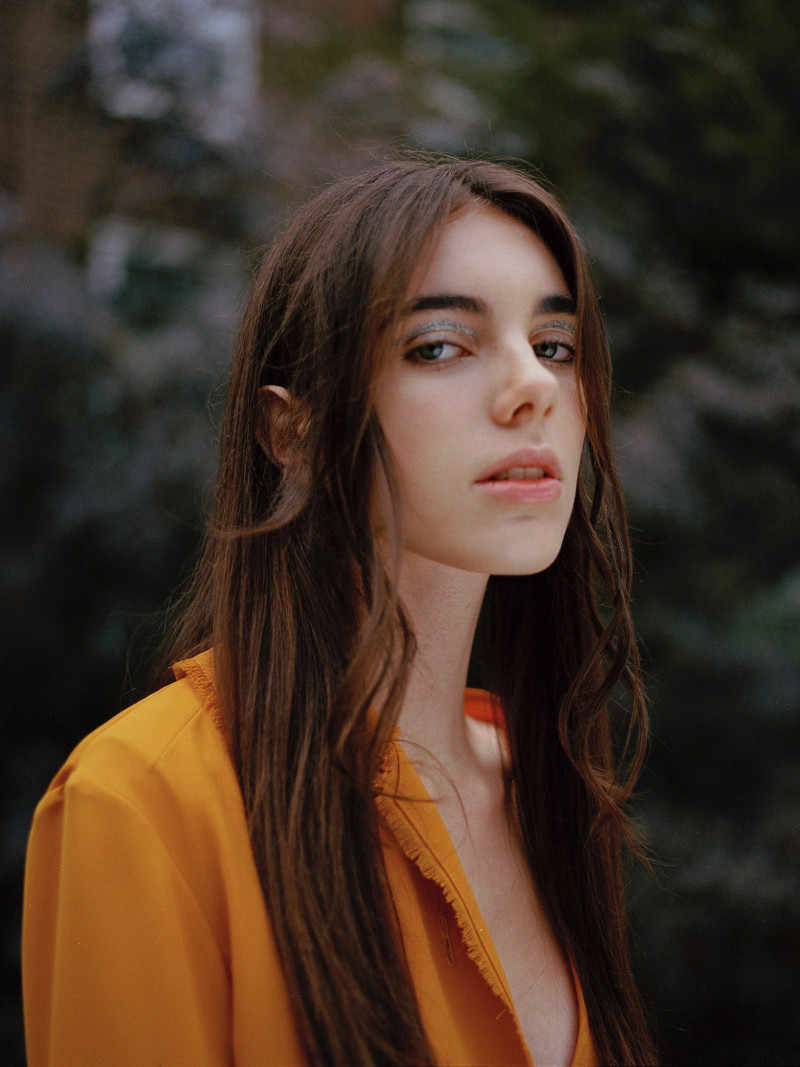 Photo of model Madeleine Knighton - ID 612238