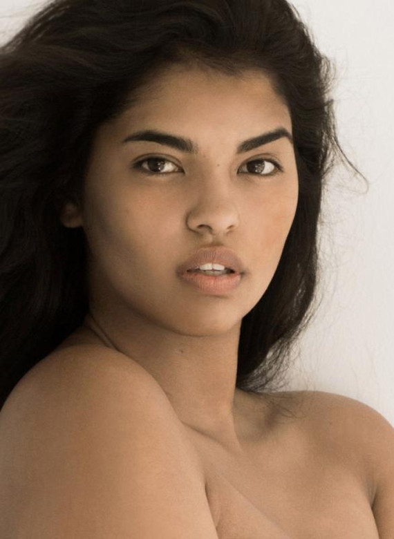 Photo of model Ingrid Medeiros - ID 613523