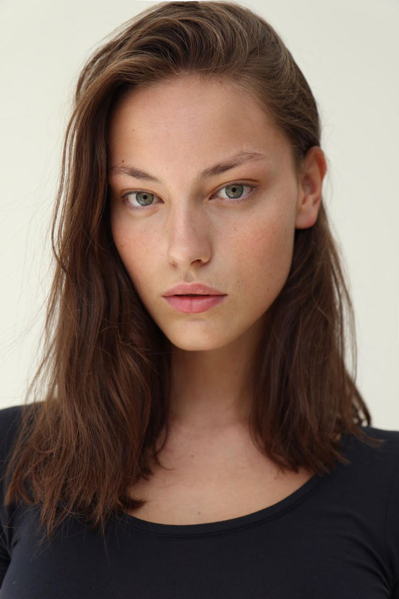 Photo of model Caroline Knudsen - ID 618943