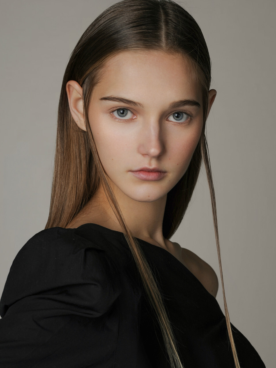 Valeria model test :: behance