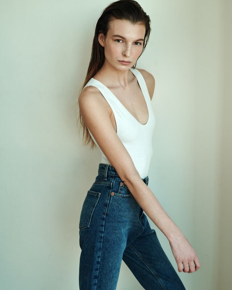 Photo of model Anna Vich - ID 615173
