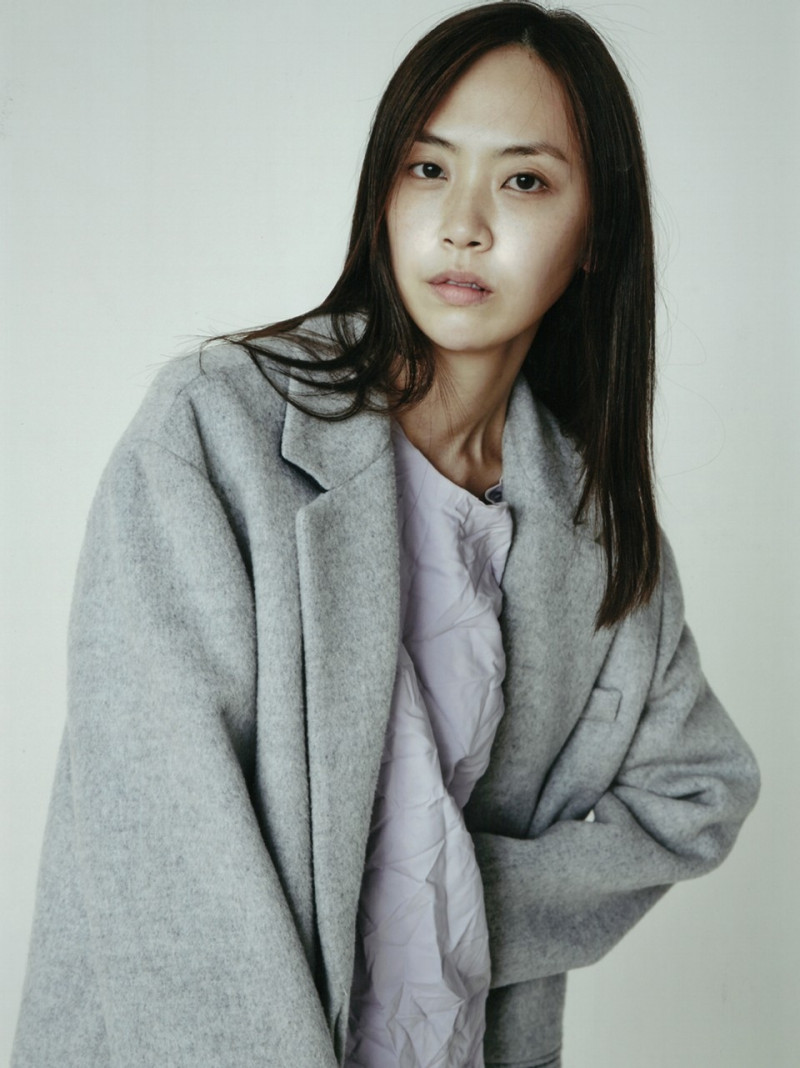 Photo of model Jina Yoo - ID 615397