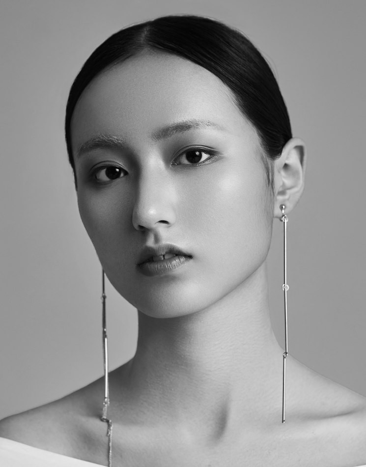 Photo of model Li Ling - ID 615497