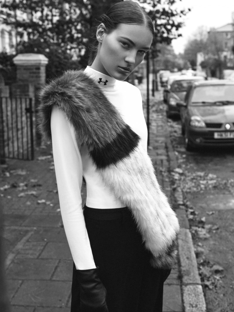 Photo of model Sienna Peters - ID 615593