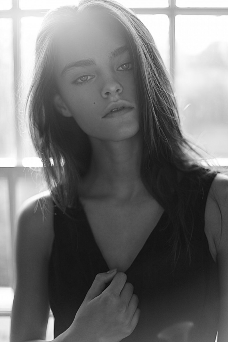 Photo of model Freya Walton - ID 617894