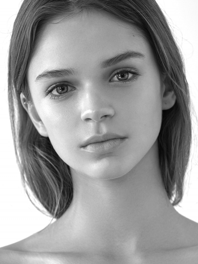 Photo of model Victoria Villezcas - ID 618400