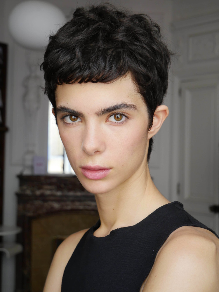 Photo of model Alba Luna - ID 619036