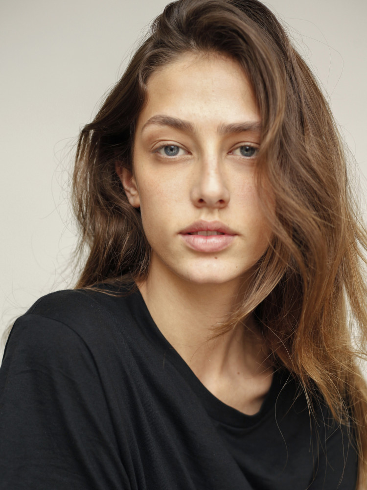 Photo of fashion model Nora Vara - ID 621977 | Models | The FMD