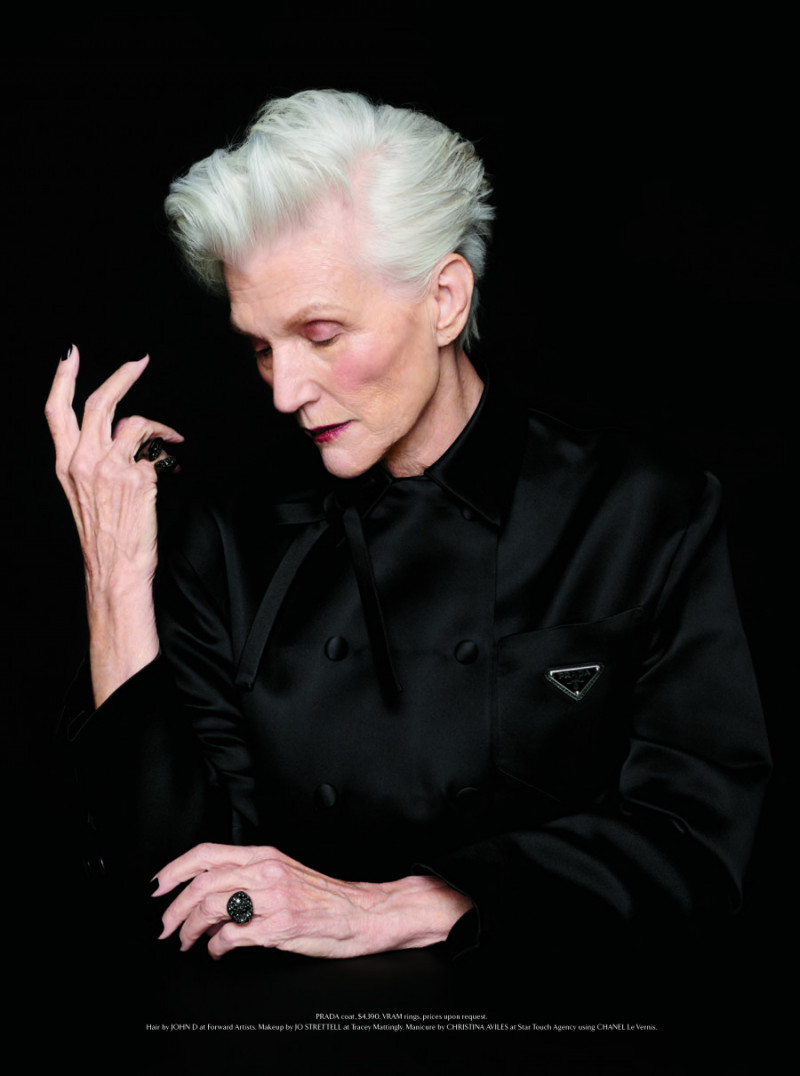 Photo of model Maye Musk - ID 622220