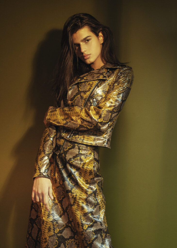 Photo of model Paula Anguera - ID 623817