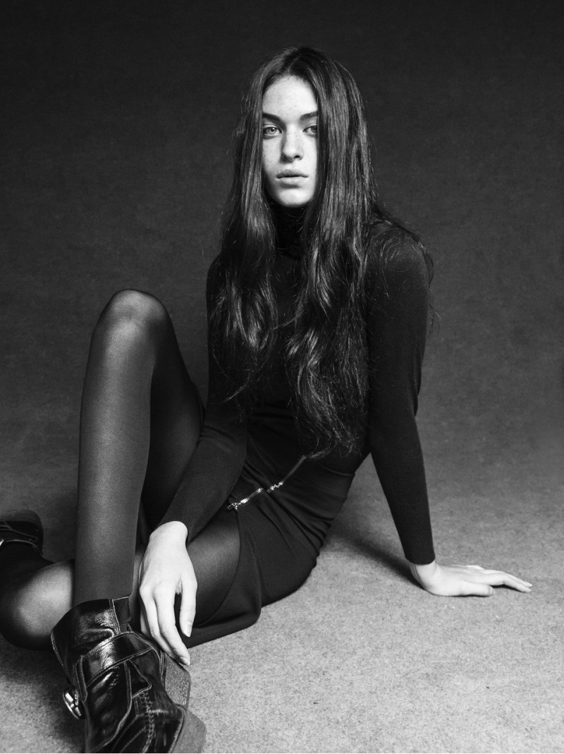 Photo of model Mary Dussarrat - ID 624141