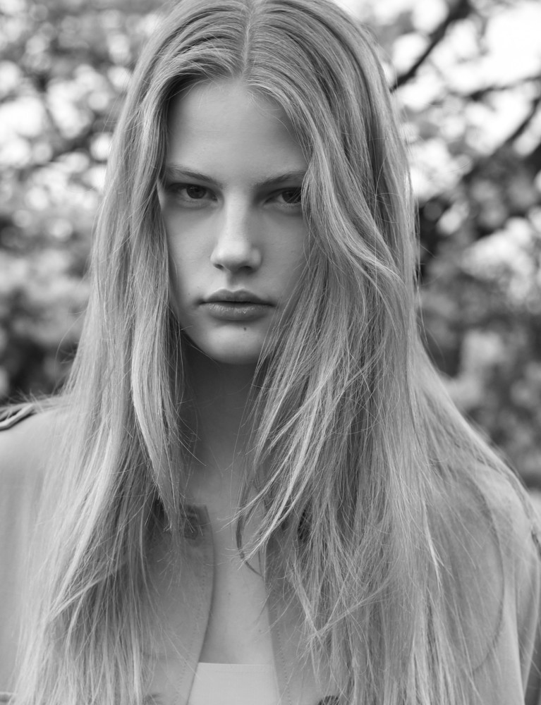 Photo of model Britt van den Herik - ID 625220