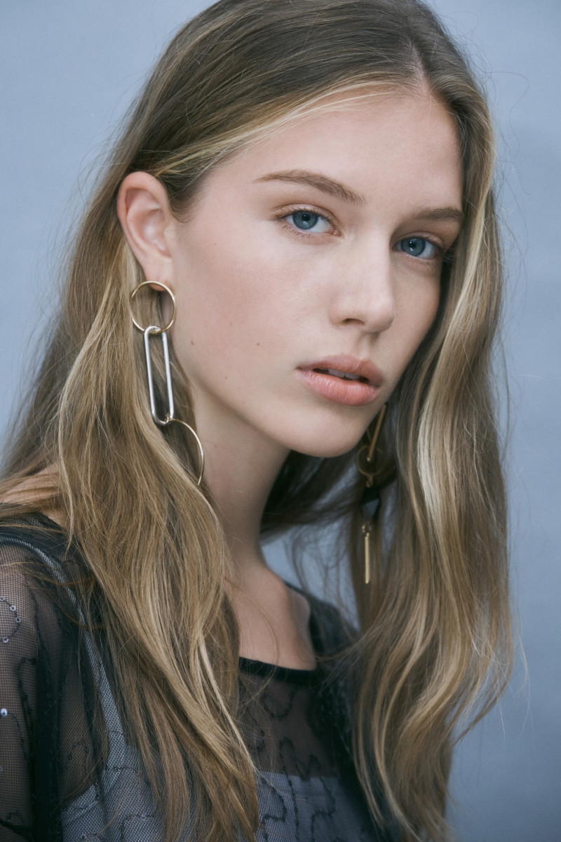 Photo of model Karolina Egersdorfova - ID 625928