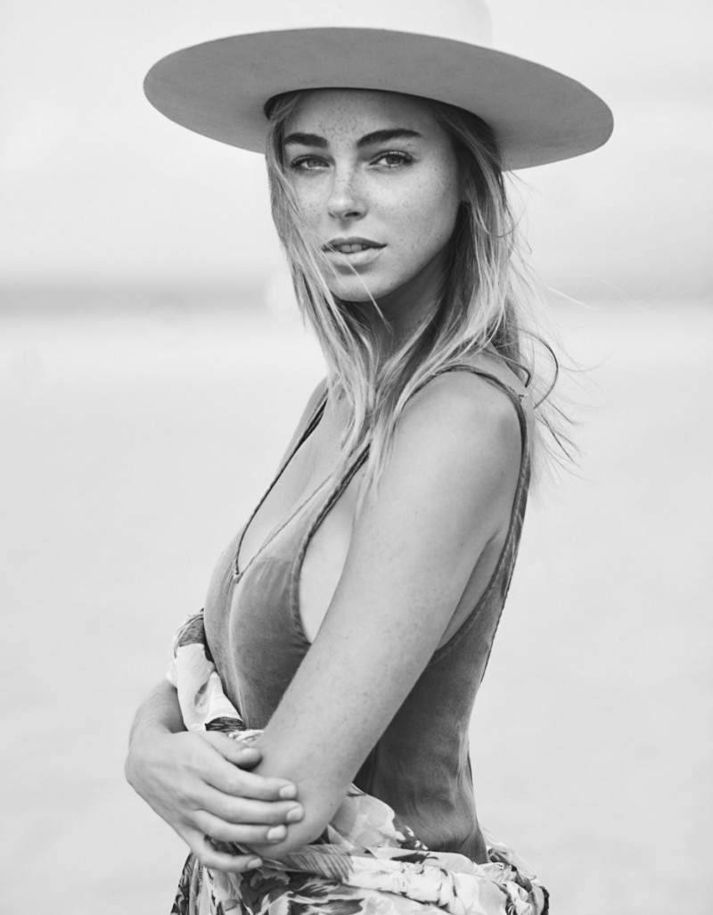 Photo of model Elizabeth Turner - ID 628475