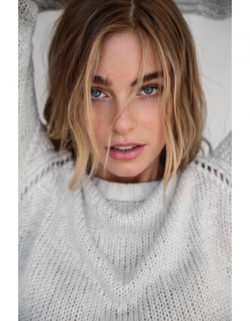 Photo of model Elizabeth Turner - ID 628681