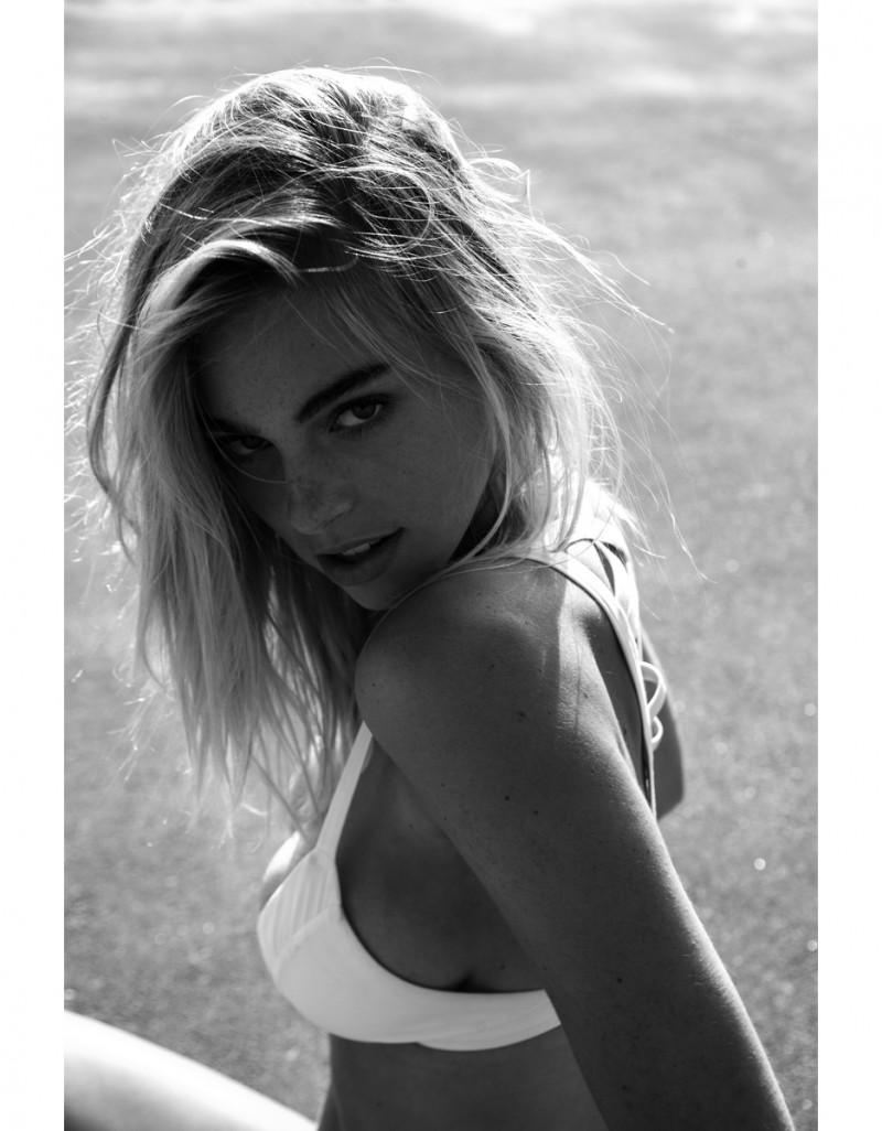 Photo of model Elizabeth Turner - ID 628852