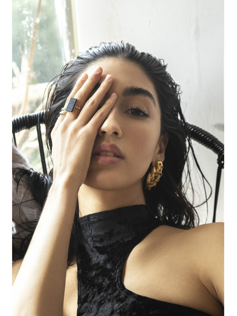Photo of model Edna Hernandez - ID 694610