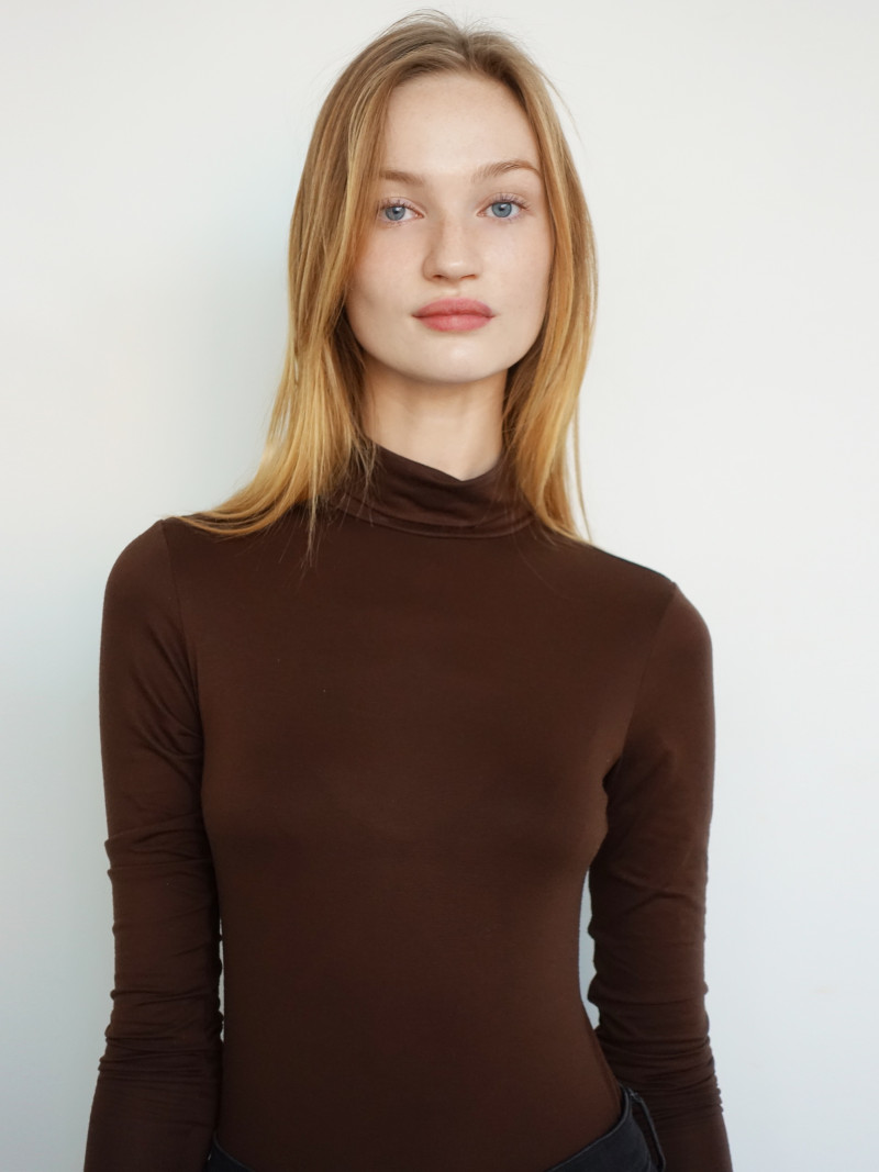 Photo of model Clara McSweeney - ID 630038