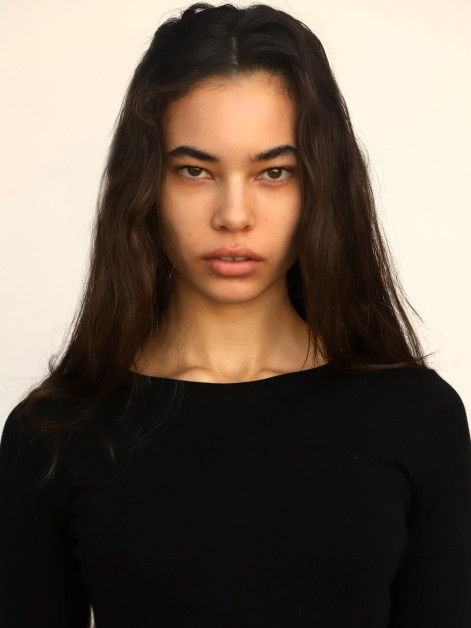 Photo of model Erin Eliopulos - ID 632154