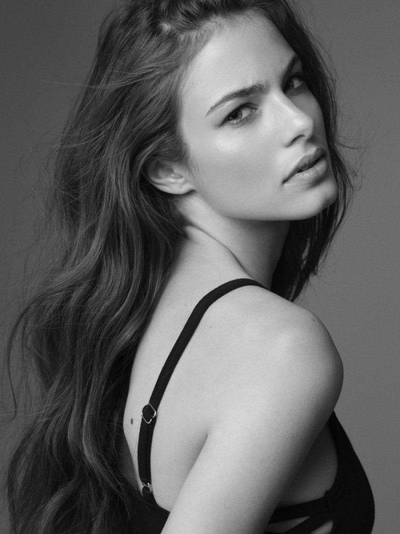 Photo of fashion model Paulina Fuchs - ID 633090 | Models | The FMD