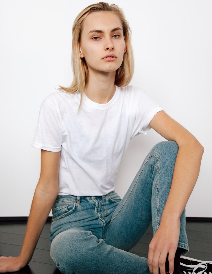 Photo of model Olivia Novak - ID 633207